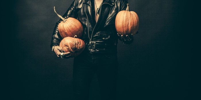 3668x4772 THE 69 EYES ,,I'd rather be drunk on stage than ha | HeadBangers