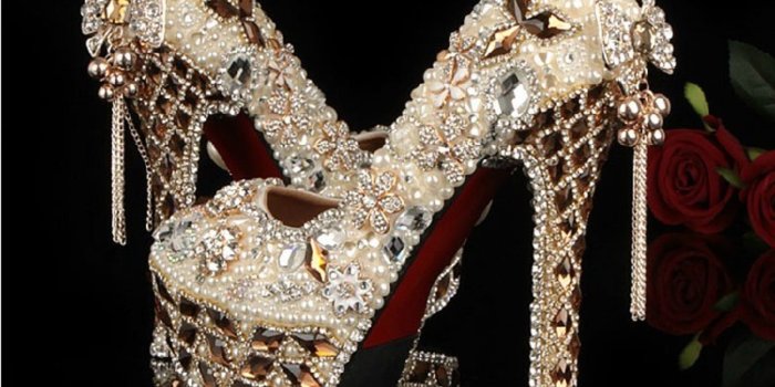 1496x1304 17021 high heel shoe wallpaper