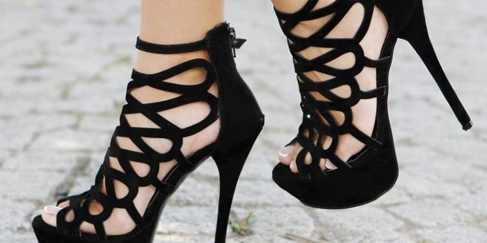 960x960 The-best-way-for-girls-to-wear-the-Girls-High-Heel-Shoes