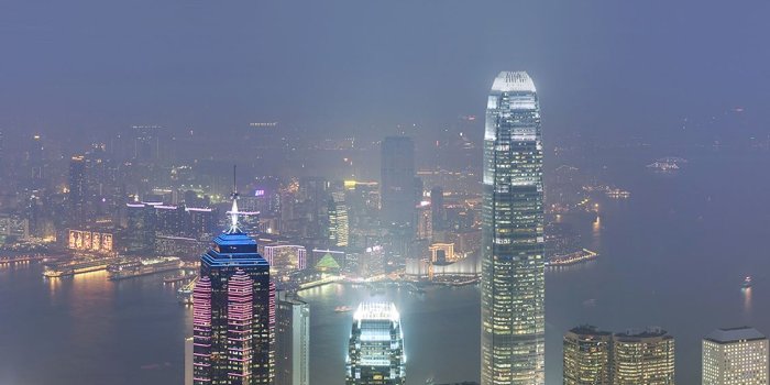 1125x2436 iPhoneXpapers - me96-skyline-hongkong-city-night-live