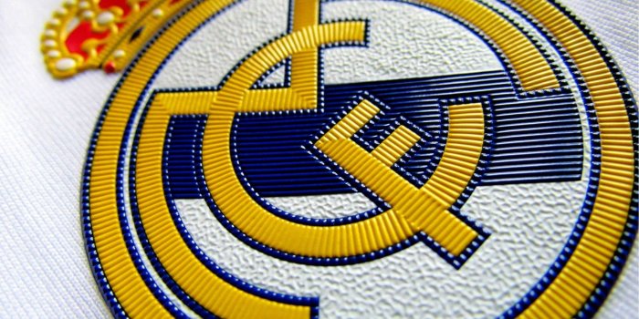 1920x1200 Real Madrid logo Wallpaper #4606
