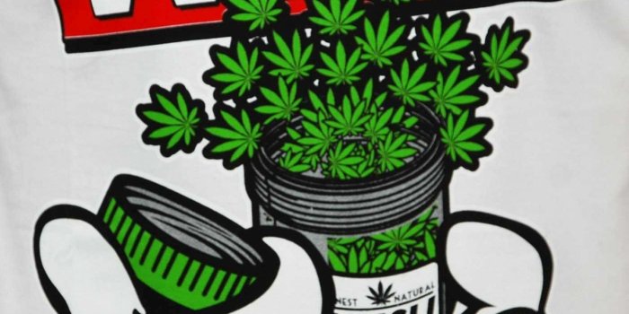 1600x2216 Sick Dope Weed Wallpaper