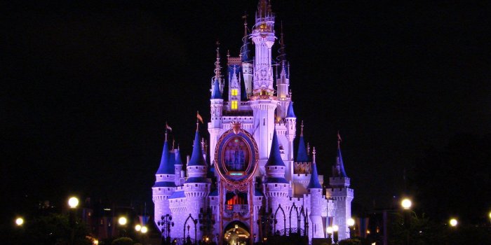 1600x1200 Jill Peduzzi on Favorite Vacation Spots | Disney world magic