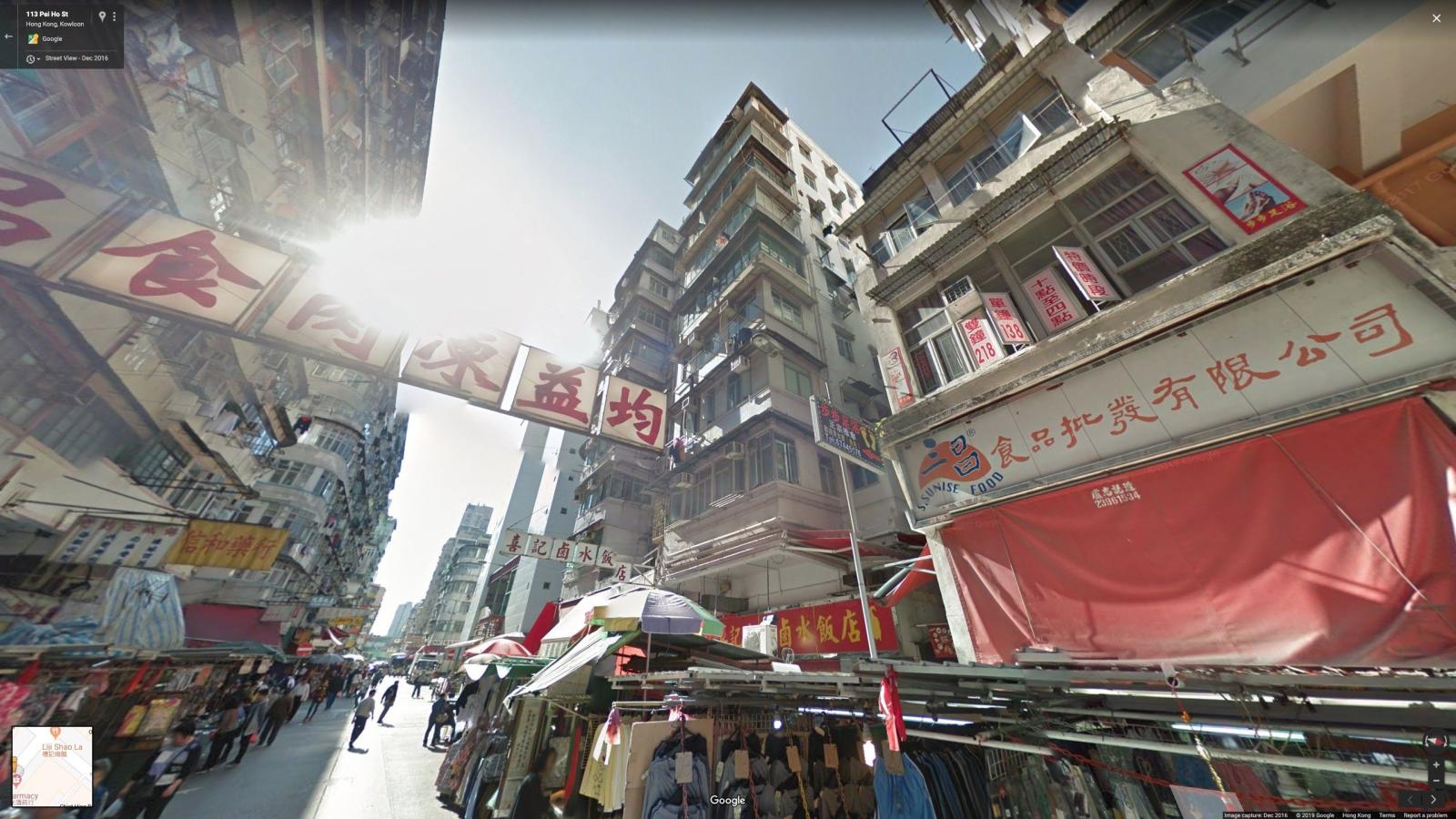 2560x1440 Two hurt and woman arrested after window falls from seventh floor of