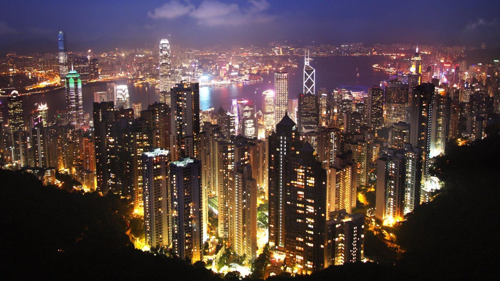 2048x1152 Hong Kong to tighten scrutiny of company auditors | Financial Times