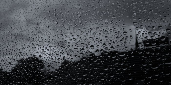 3840x2400 City Rain Wallpapers