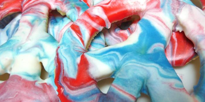 1600x1200 Tie-Dyed Peace Sugar Cookies for Memorial Day – Diary of a Mad Hausfrau