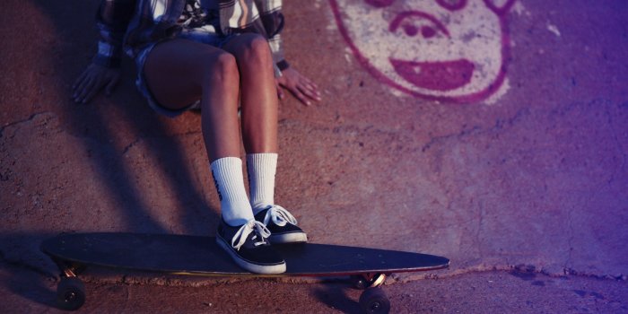 2560x1600 Girl skateboard wallpaper Gallery