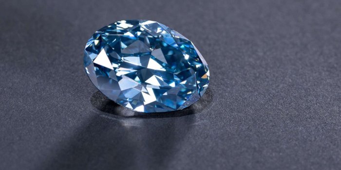 1600x1200 Rare 20-carat blue diamond unveiled in Botswana - ABC News
