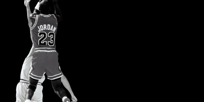 1280x1024 Michael Jordan Black And White Wallpaper For Windows #7L0