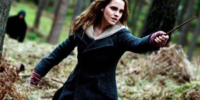 1545x976 Emma Watson Harry Potter And The Deathly Hallows Wallpapers