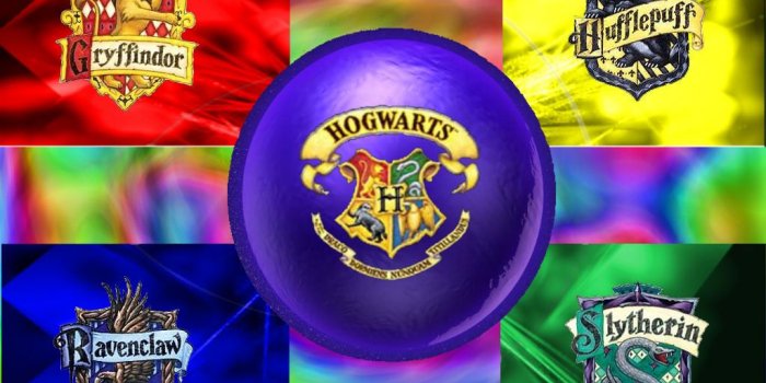 1024x768 50+] Hogwarts Crest Wallpaper on WallpaperSafari