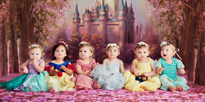 1920x1080 Disney princess newborns are photographed on first birthday