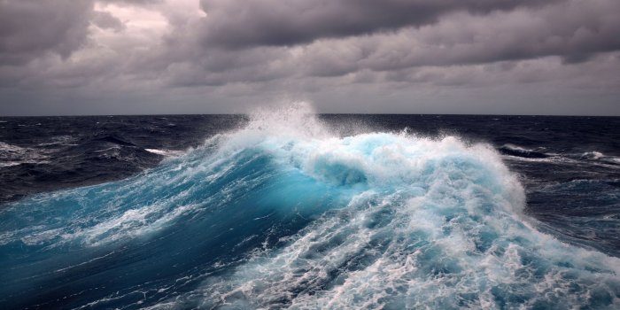 1920x1080 Ocean Waves Wallpaper HD