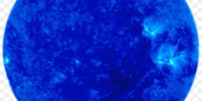 900x900 Blue supergiant star Blue giant Desktop Wallpaper Red giant - blue