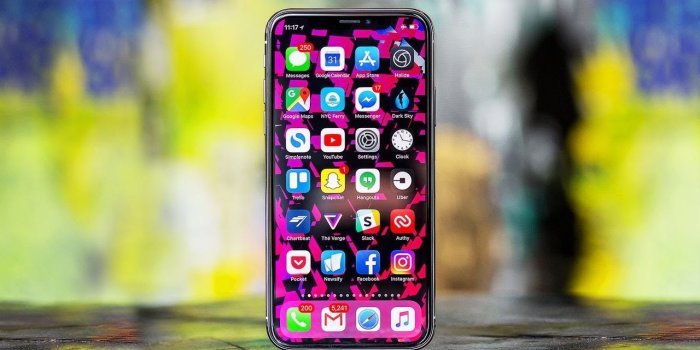 1280x720 iPhone X review