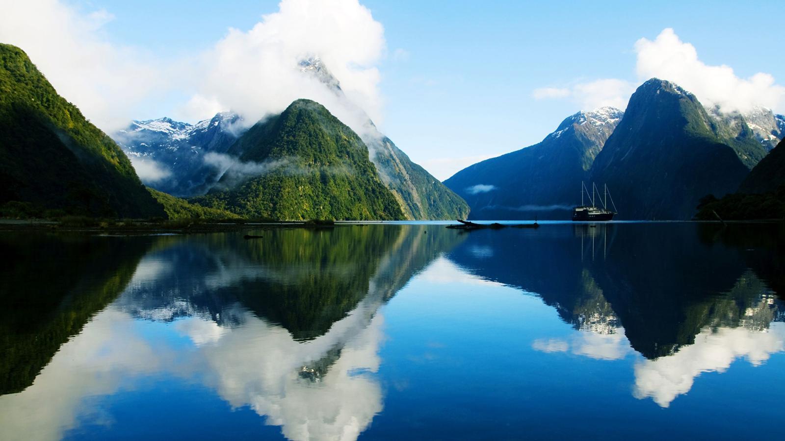 2560x1440 Picture New Zealand Nature mountain Lake 2560x1440