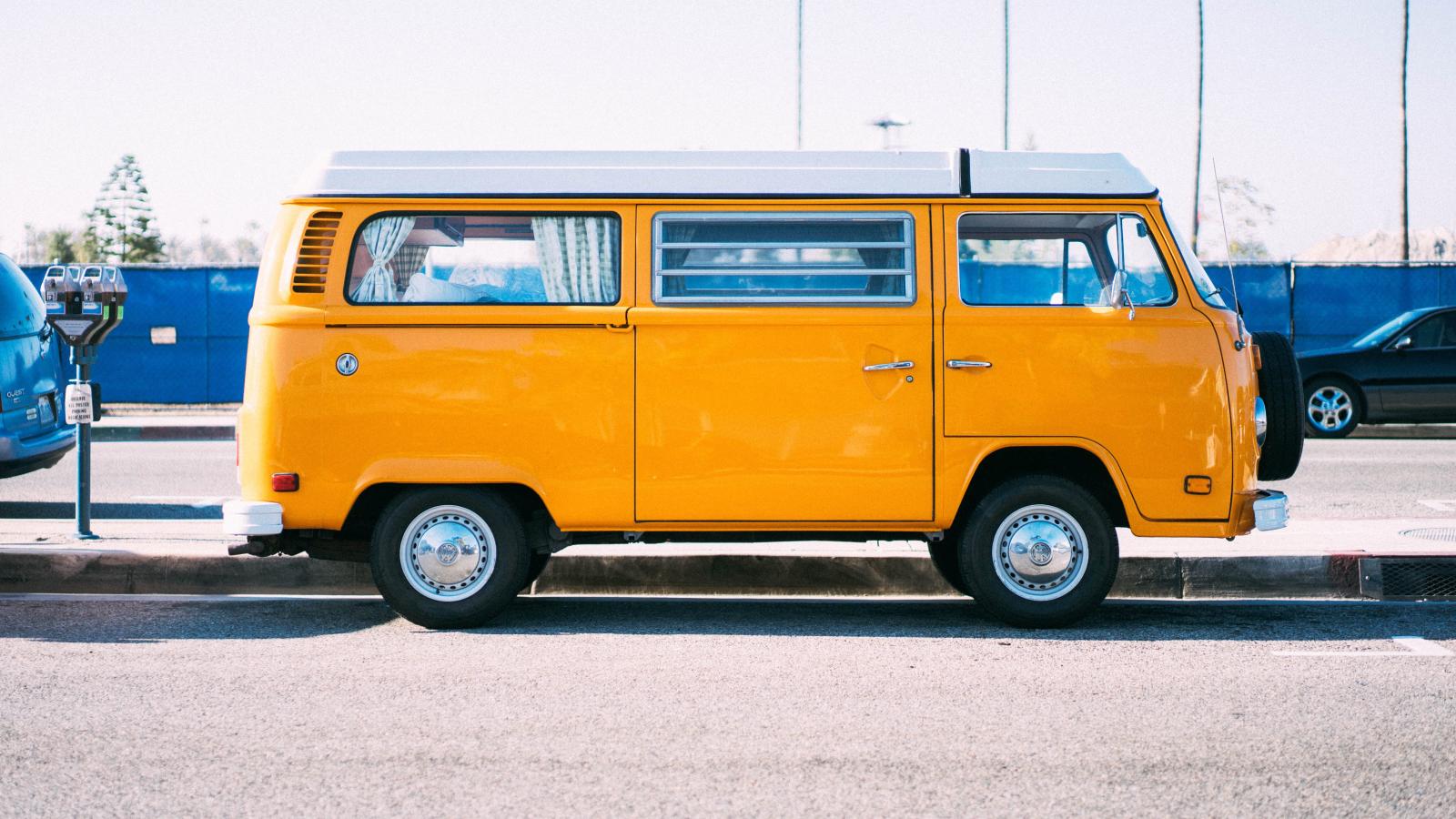 1600x900 vanlife: The magic recipe that caused hippies to fall in love with