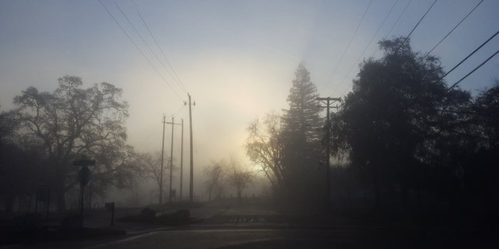 2048x1152 Silent Hill – Avenue Meander