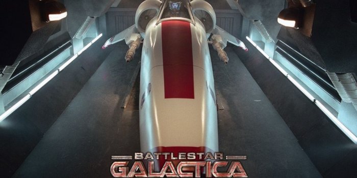 1024x768 Battlestar Galactica - Colonial Viper - Battlestar Galactica