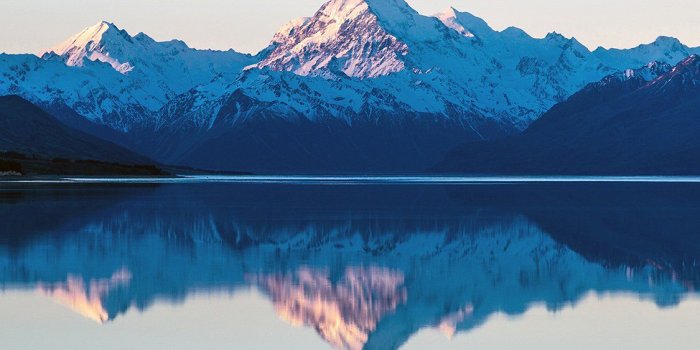 1125x2436 mz73-mountain-lake-beautiful-nature-blue-sky-wallpaper
