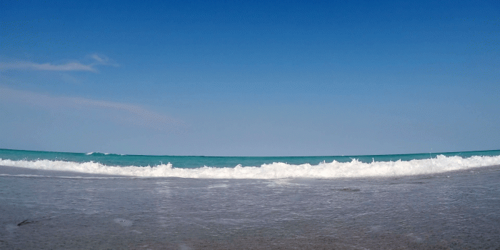 1920x1080 Beautiful tranquil sandy beach turquoise water rolling waves wash up summer  seashore horizon relaxing coast skyline simple seascape scenery clear blue 