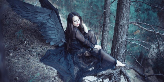 3840x2160 Wallpaper Black wings angel girl in the forest 3840x2160 UHD 4K