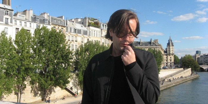 1024x768 Meet me tomorrow, in Paris, on Pont Neuf, come alone