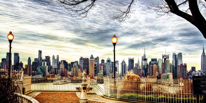 2048x1266 New York City Street HD Wallpaper