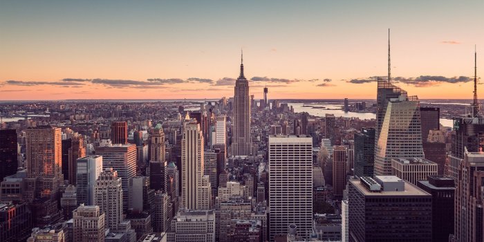 2560x1600 Mary-Kate Short on Backgrounds in 2019 | New york wallpaper