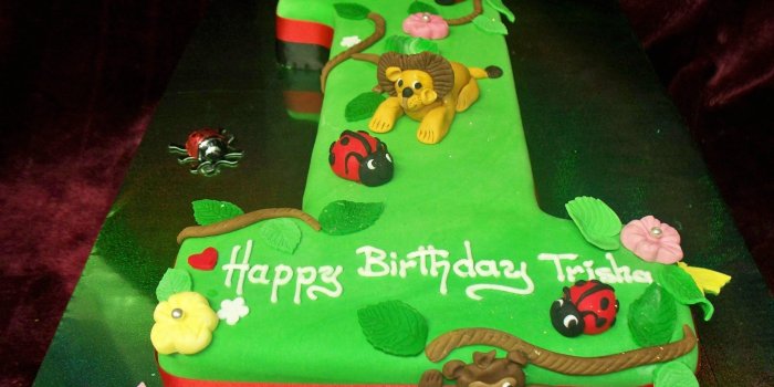 2048x1536 Jungle animals and lady bugs number 1 birthday cake www.frescofoods