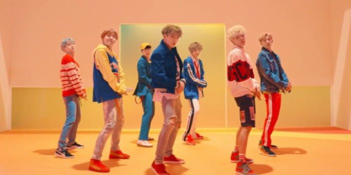 1001x1800 Bts Dna Wallpaper Bangtan Loveyourself Her - Poem On Love Yourself