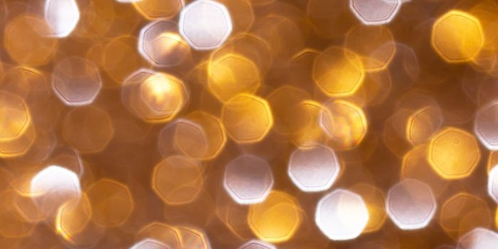 938x1668 Download wallpaper 938x1668 glare, gold, bokeh, circles, glitter