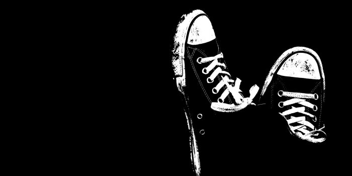 2560x1600 Sneakers Black And White ❤ 4K HD Desktop Wallpaper for 4K Ultra HD