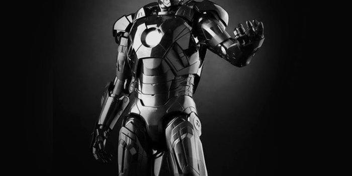 736x1308 Black Iron Man Wallpapers