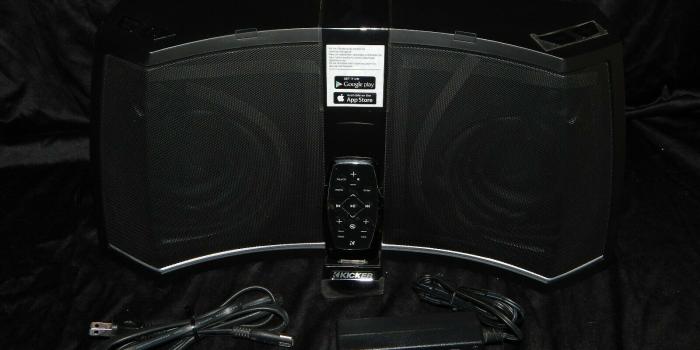 1600x1200 KICKER Ik5bt Amphitheater Bluetooth Docking System iPod Mint W/ remote