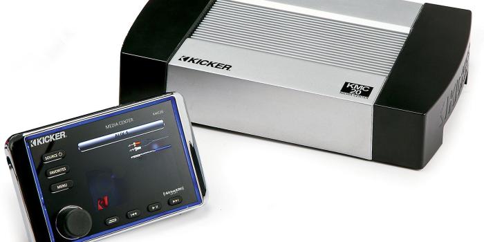 1832x1251 Kicker KMC20