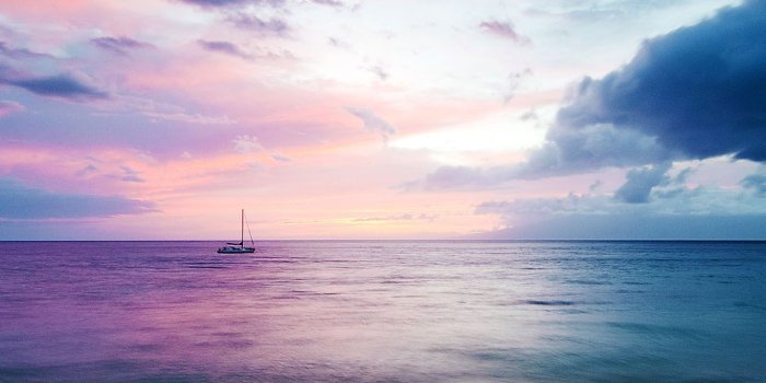 1366x768 mb06-wallpaper-dreamy-sea-boat-beach | wallpaper ideas | Macbook