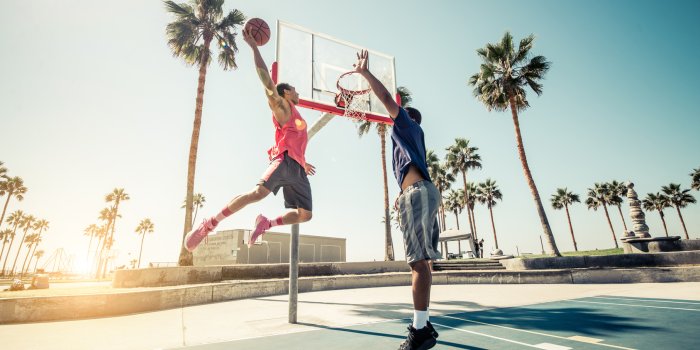 1687x1126 Playing Basketball in Venice Beach – Venice Beach