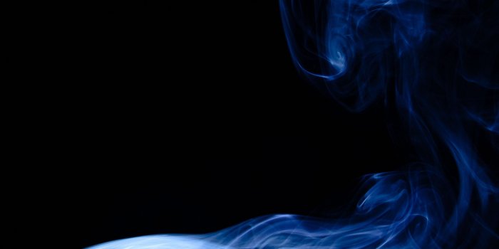 2560x1440 Download wallpaper 2560x1440 smoke, shroud, dark, blue, black