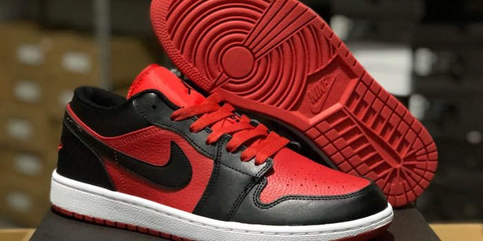 1920x1440 Air Jordan 1 Low Chicago Bull Red Black Shoes [18women91918