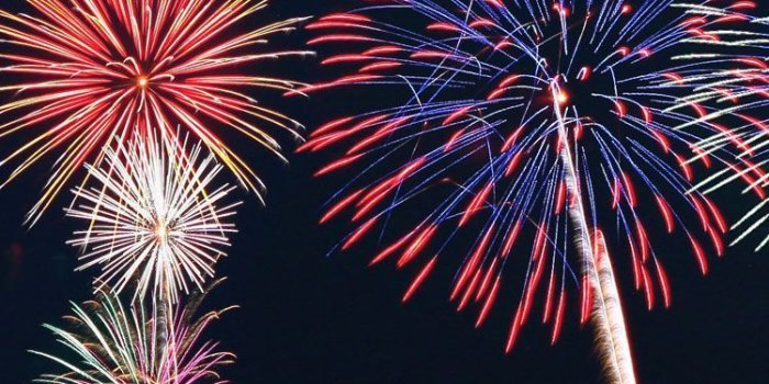 750x1334 35+ Ombre Fourth of July Wallpapers - Download at WallpaperBro