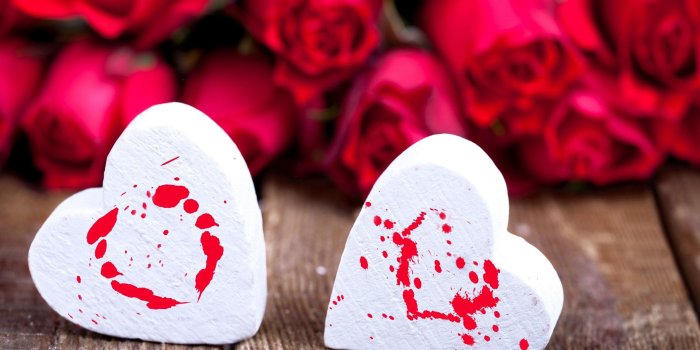 2560x1600 Hearts White Roses Red Flowers wallpaper | 2560x1600 | #28050