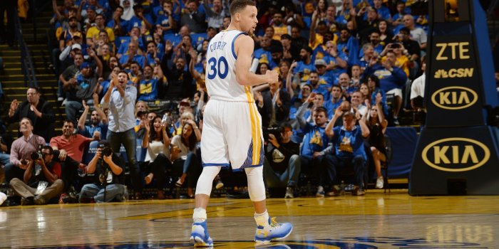 1920x1080 Stephen Curry hits 400th 3-pointer of season | abc7chicago.com