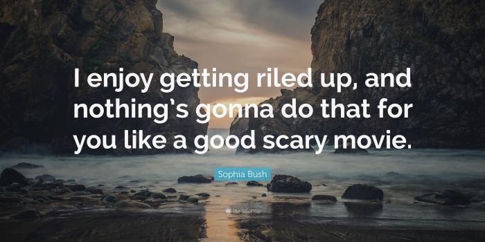 3840x2160 Sophia Bush Quote: “I enjoy getting riled up, and nothing's gonna do