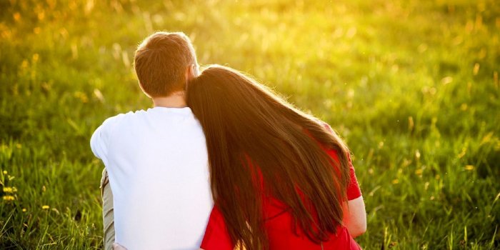 1920x1200 Romantic Hug Wallpapers HD