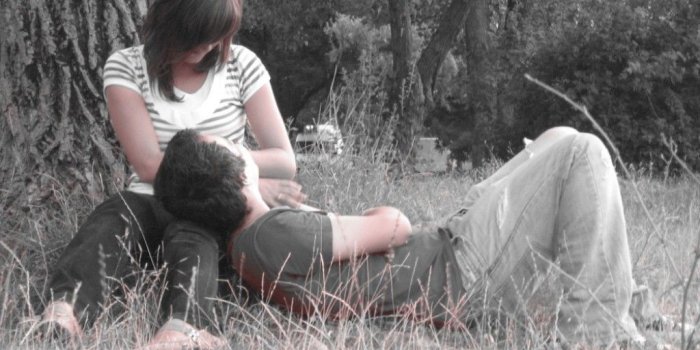 1024x768 Romantic Couple Kissing Scene HD Wallpaper Love Heart 1024x768