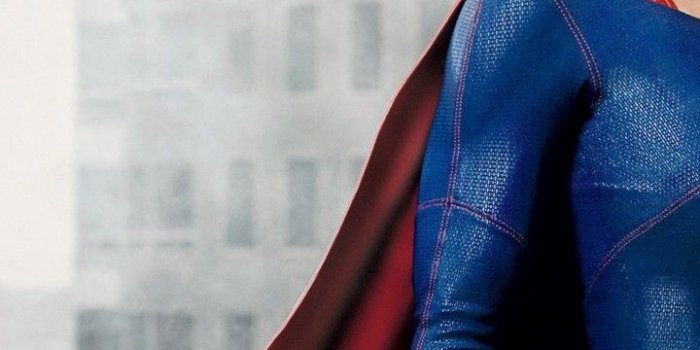 720x1280 Melissa Benoist Supergirl Hd Wallpaper for Desktop and Mobiles