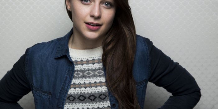 2048x1536 Melissa Benoist, Supergirl, Socialite, Black Hair, Girl Wallpaper