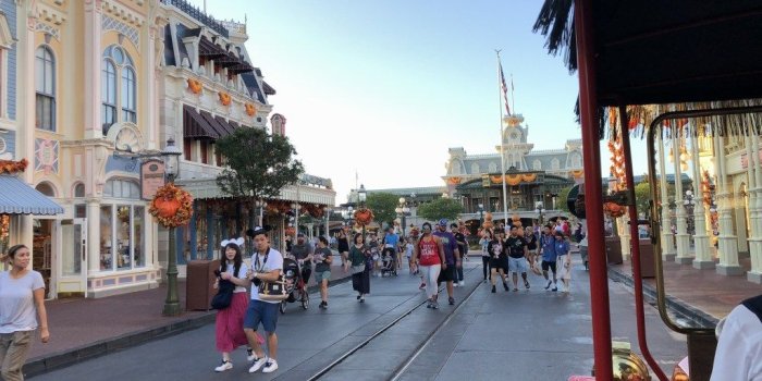 1024x768 How to Ride Every Disney World Ride in One Day